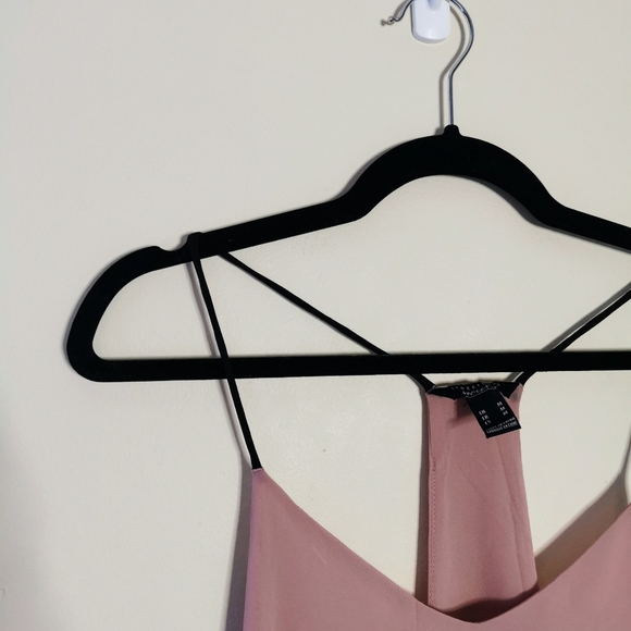 2 pieces of summer top - Picture 8 of 11